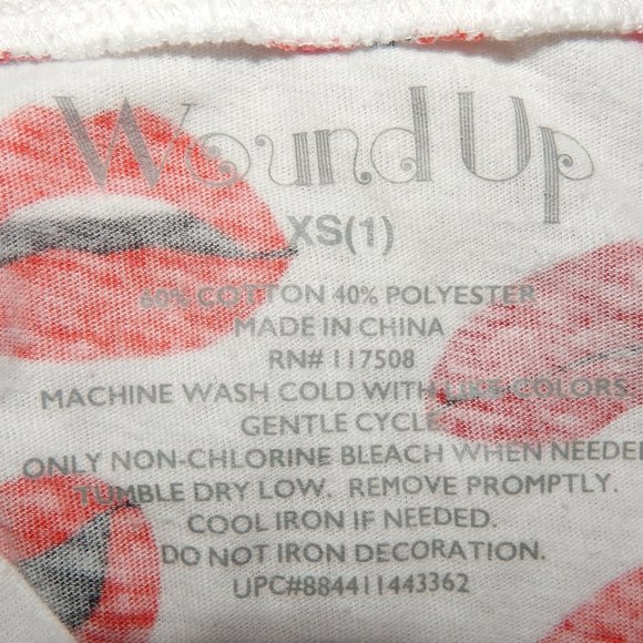 Wound Up Red and Pink Lips Short Sleeve Tee - Picture 4 of 8